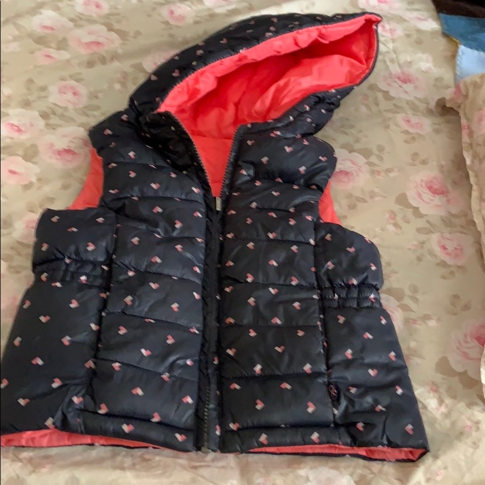 Girls half jacket.